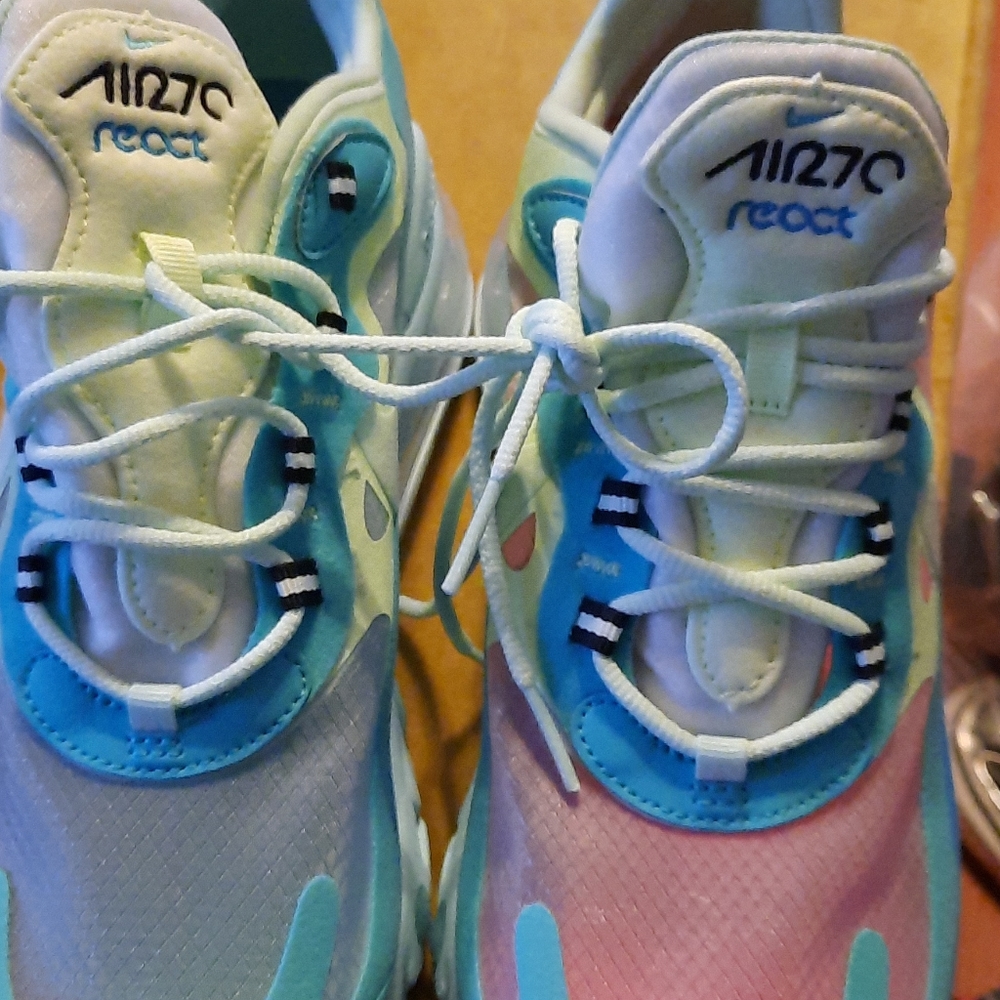 SNEAKERS NIKE AIR MAX 270 REACT - Picture 8 of 9